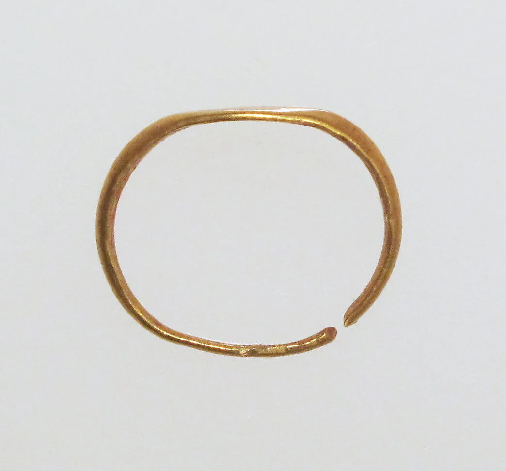 Ring — Unknown