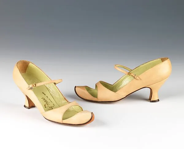 Shoes — Albanese