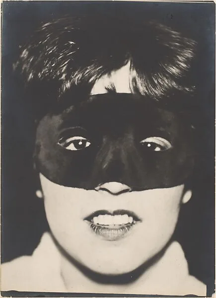 Rut mit Maske — Umbo (Otto Umbehr)