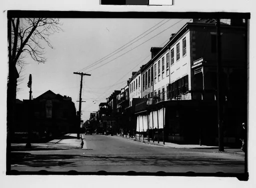 [View Down Street, New Orleans, Louisiana]