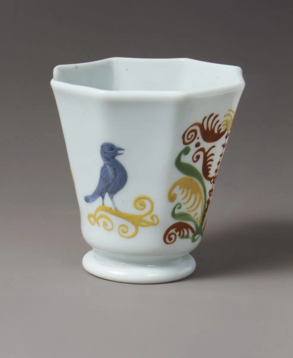 Octagonal beaker decorated with bird and trees — Glasshouse of Bernard Perrot, Verrerie Royale d'Orléans