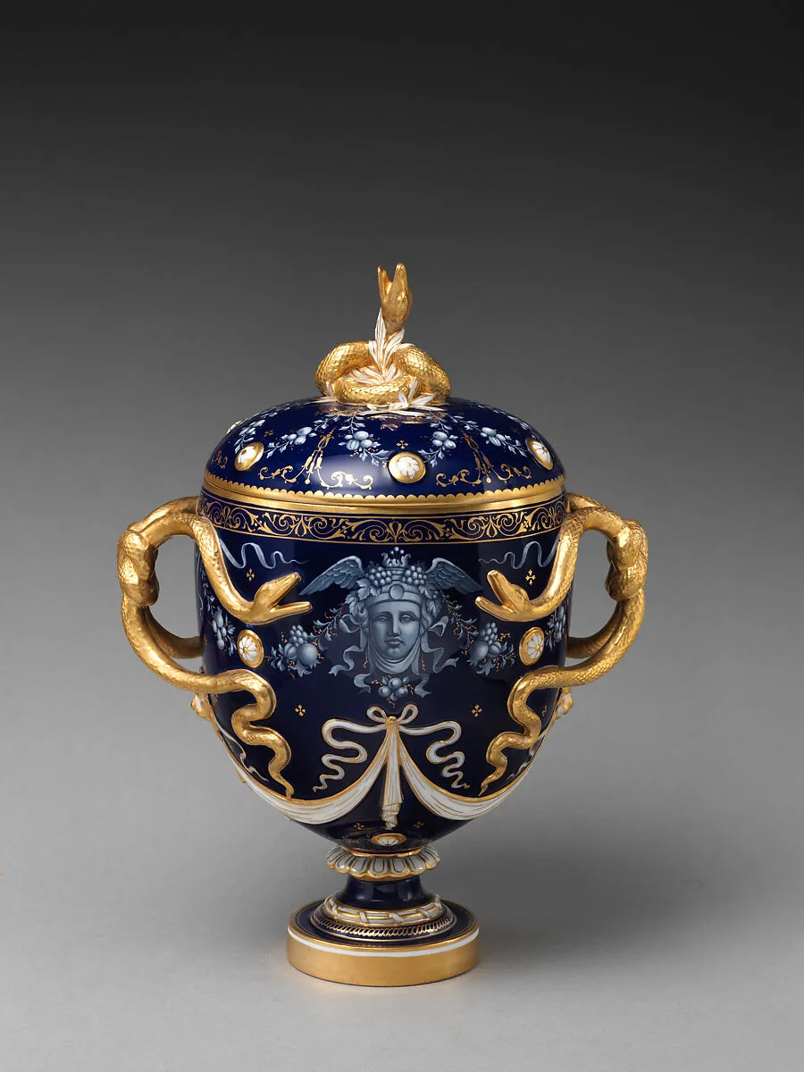 Lidded vase with Medusa decoration and snake handles — Minton(s)