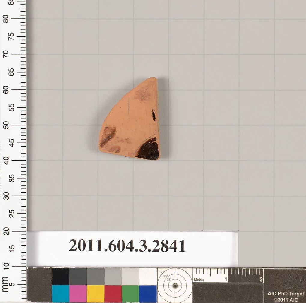 Terracotta fragment of a closed shape — Unknown