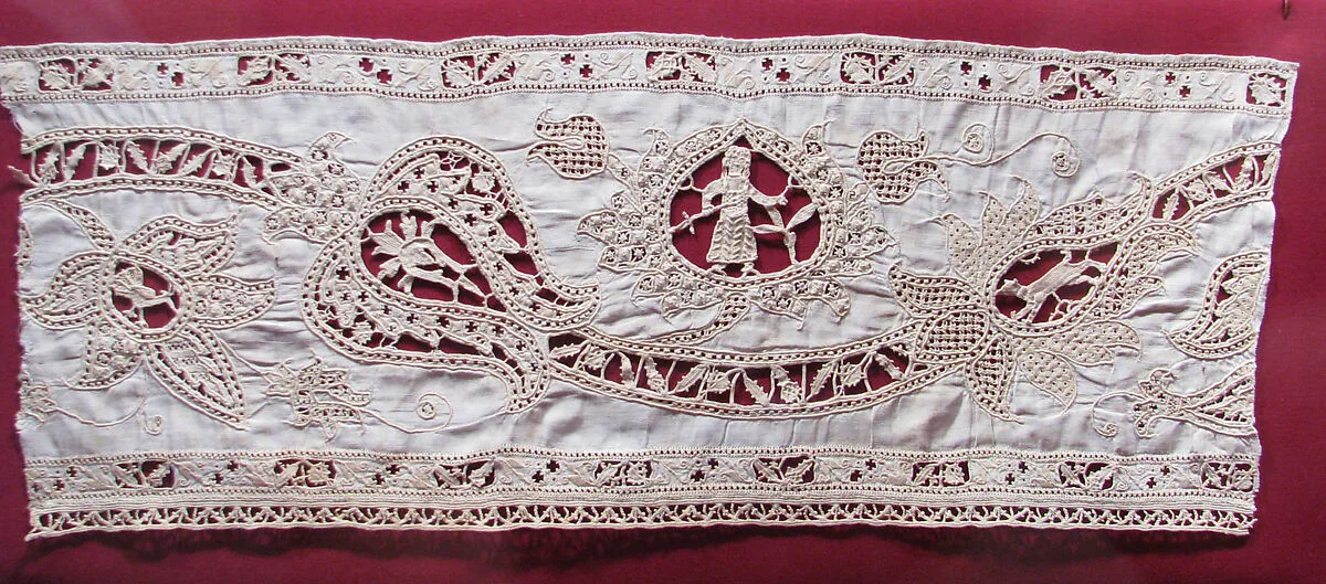 Border of cutwork and needle lace — Unknown