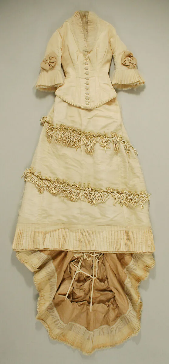 Wedding ensemble — Unknown