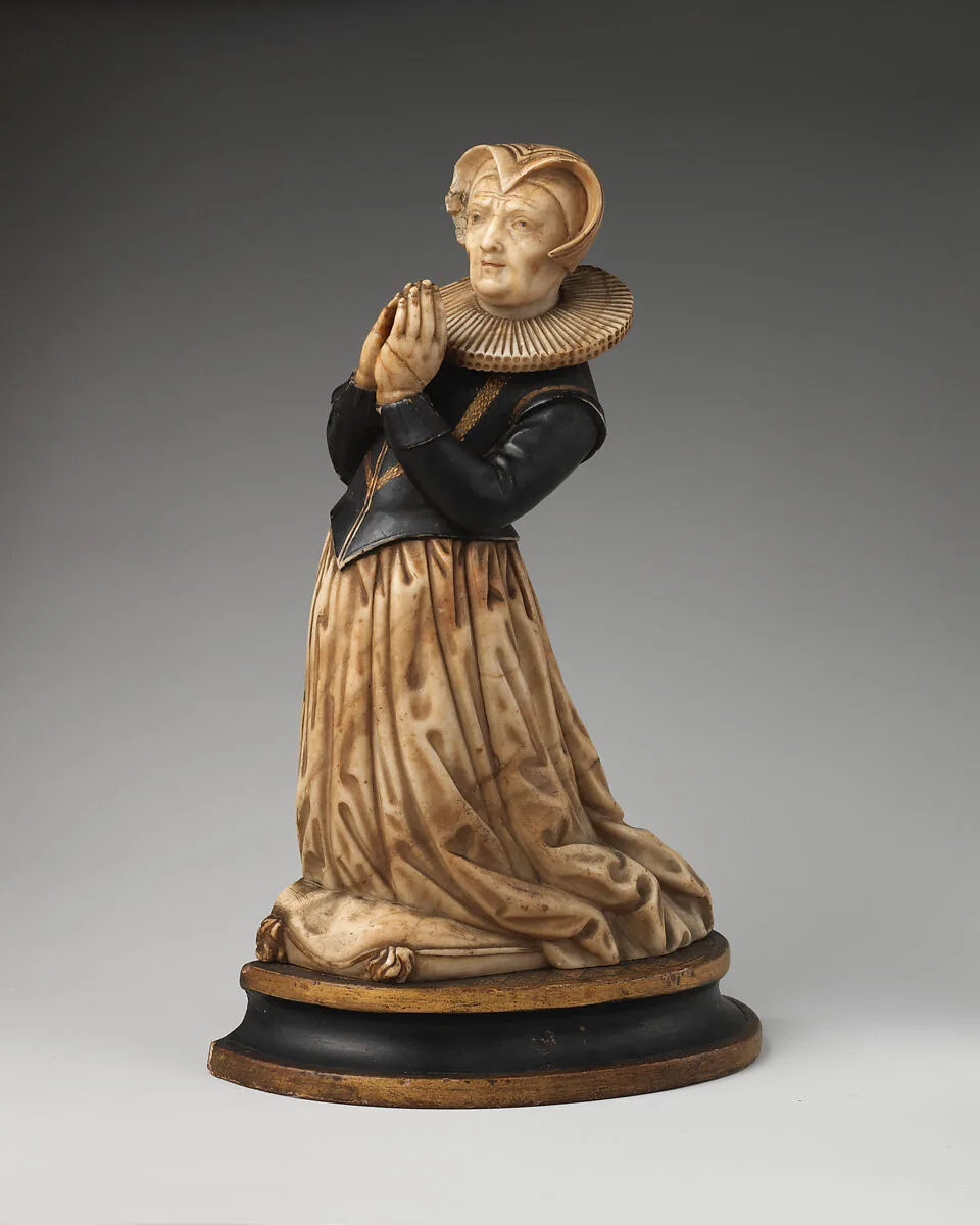 Kneeling woman — Unknown