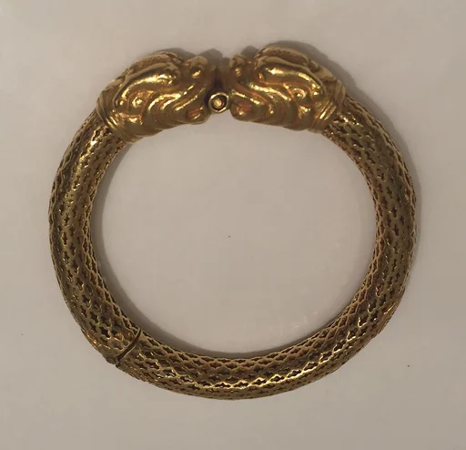 Bracelet (Kada), One of a Pair