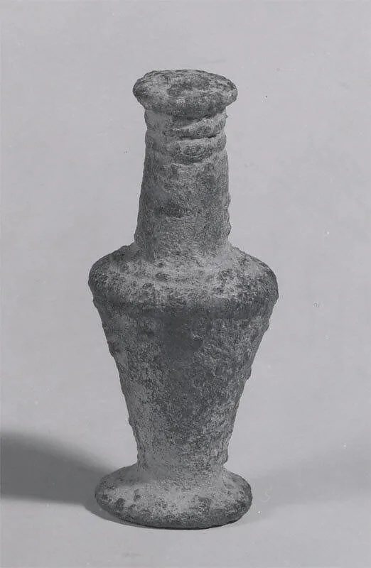 Cosmetic container — Unknown