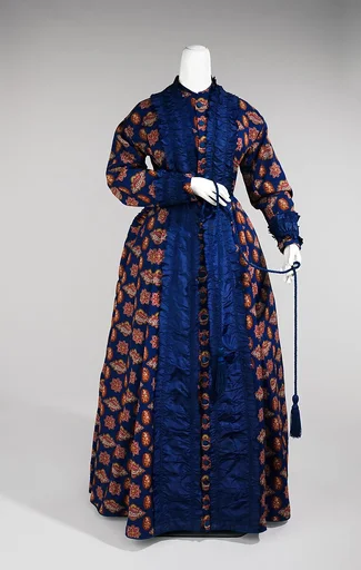 Dressing gown