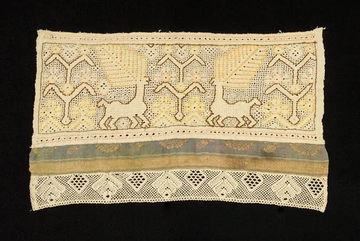 Towel border