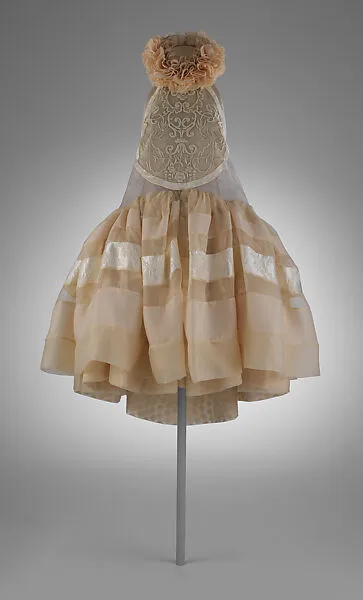 Dress — House of Balenciaga|Nicolas Ghesquière