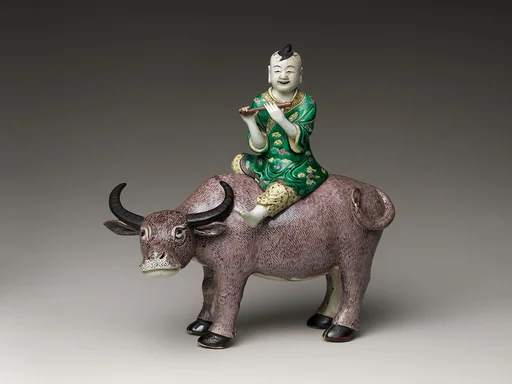 清康熙 素三彩瓷牧童乘牛|Herdboy Riding a Water Buffalo