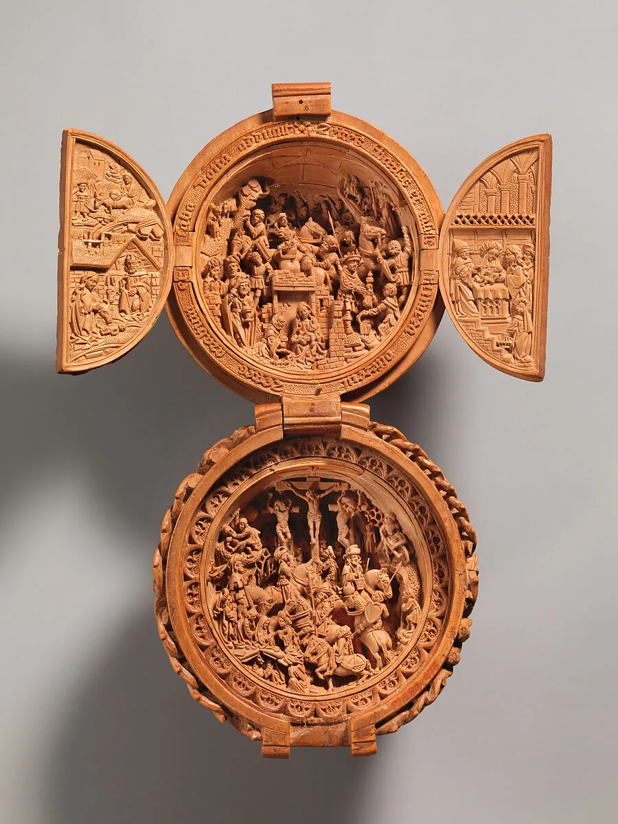 Prayer Bead with the Adoration of the Magi and the Crucifixion — Unknown