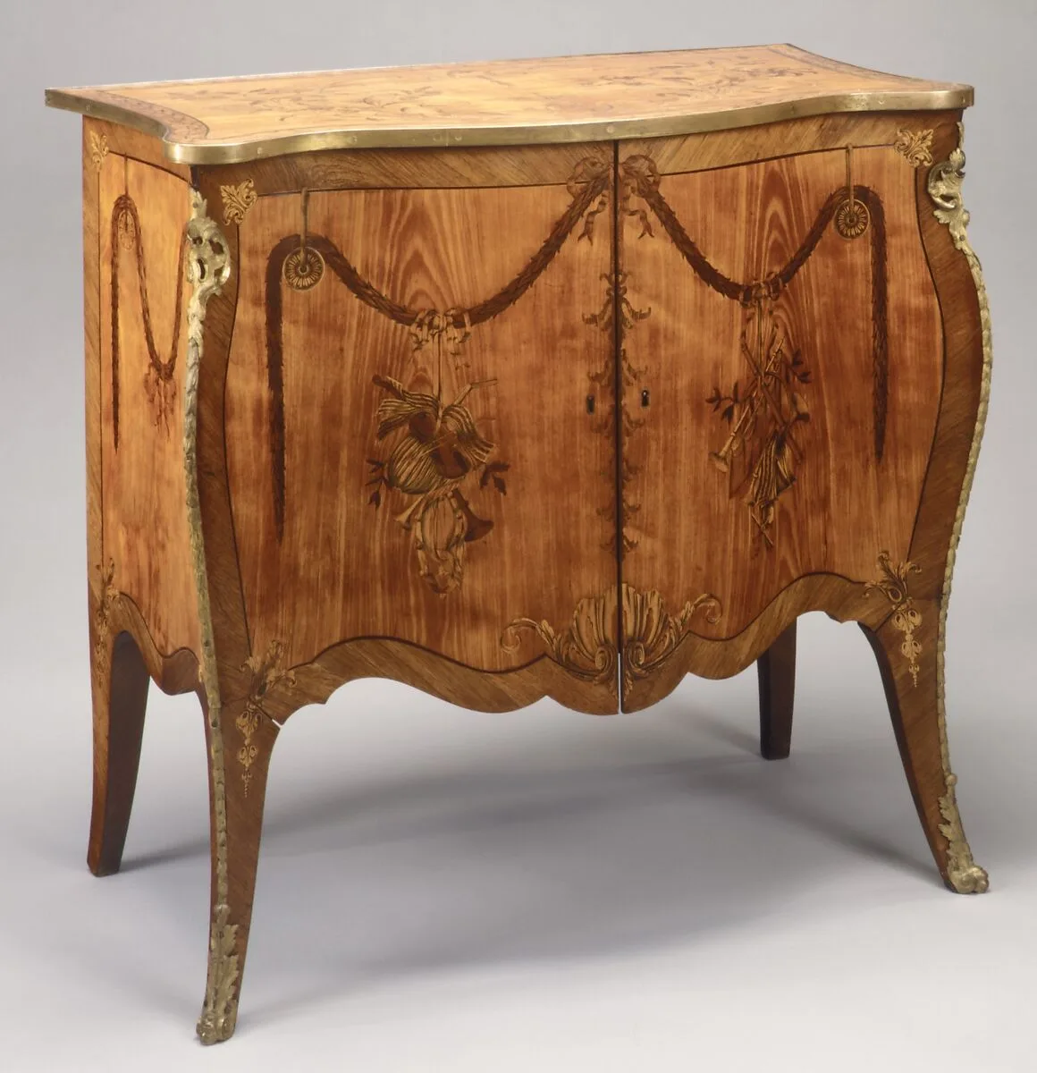 Commode — Unknown