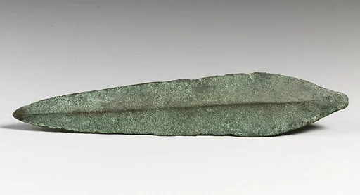 Dagger blade