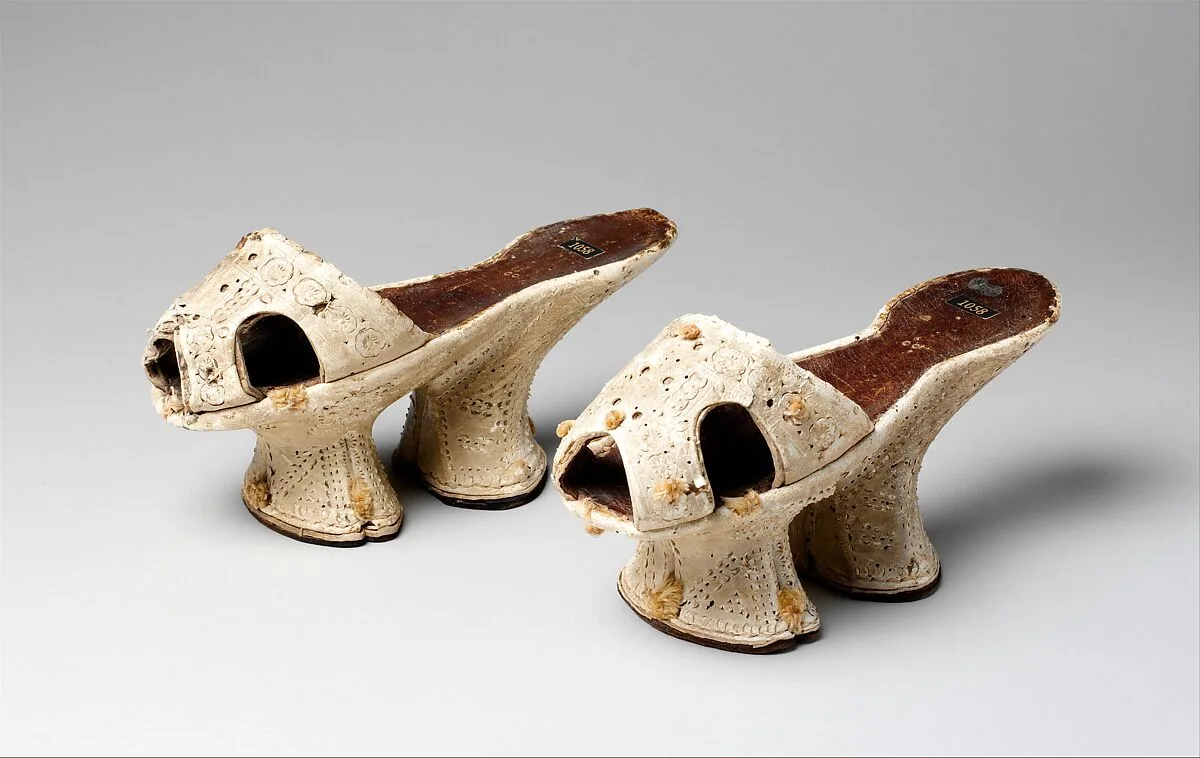 Chopines — Unknown