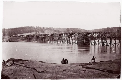 [Bridge Across Tennessee River at Chattanooga]