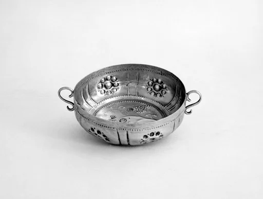Wine taster or mustard dish