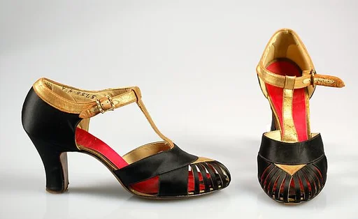 Evening shoes