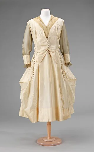 Evening dress