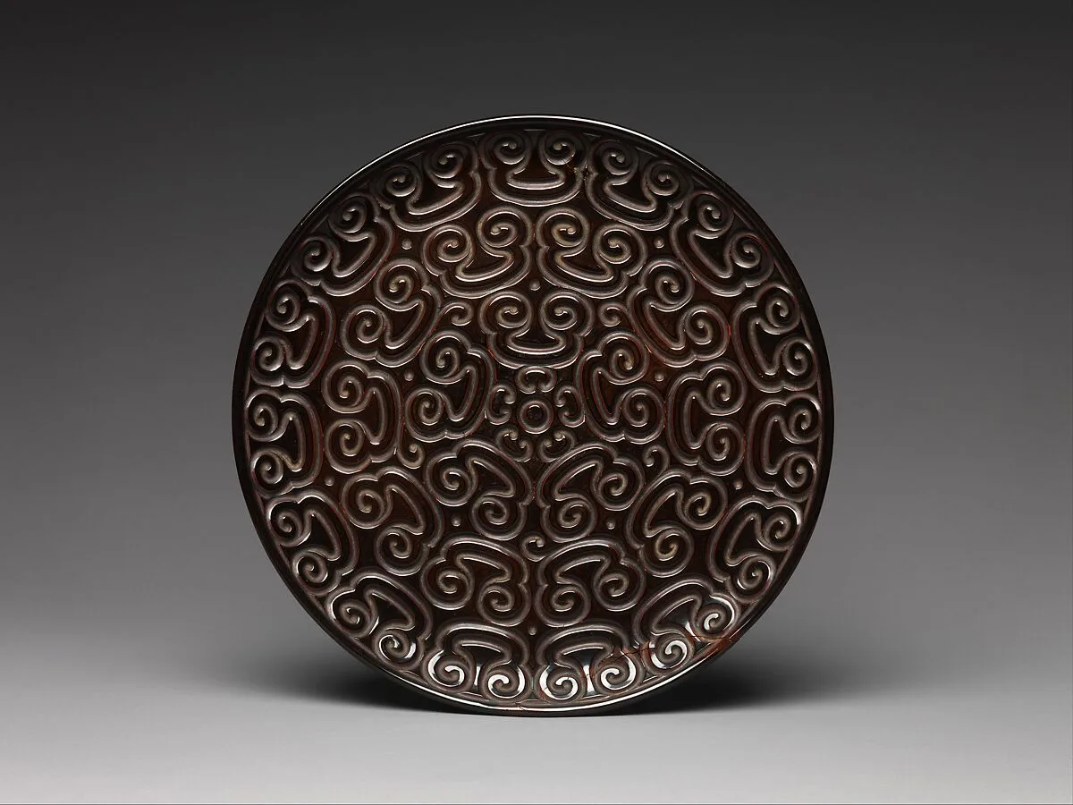 元 黑面剔犀劍環紋漆盤|Dish with Pommel Scroll Design — Unknown