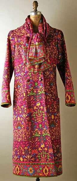 Coat — Yves Saint Laurent|Yves Saint Laurent