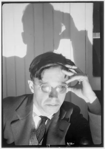[Walker Evans in Front of Shadow Silhouette]