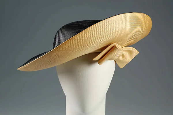 Hat — Adolfo