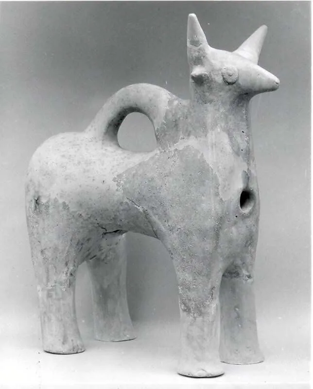 Vessel in form of horned quadruped — Unknown