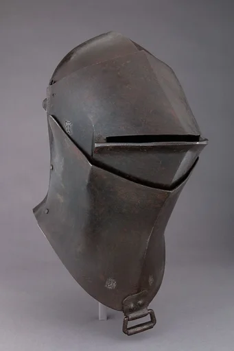 Tournament Helm