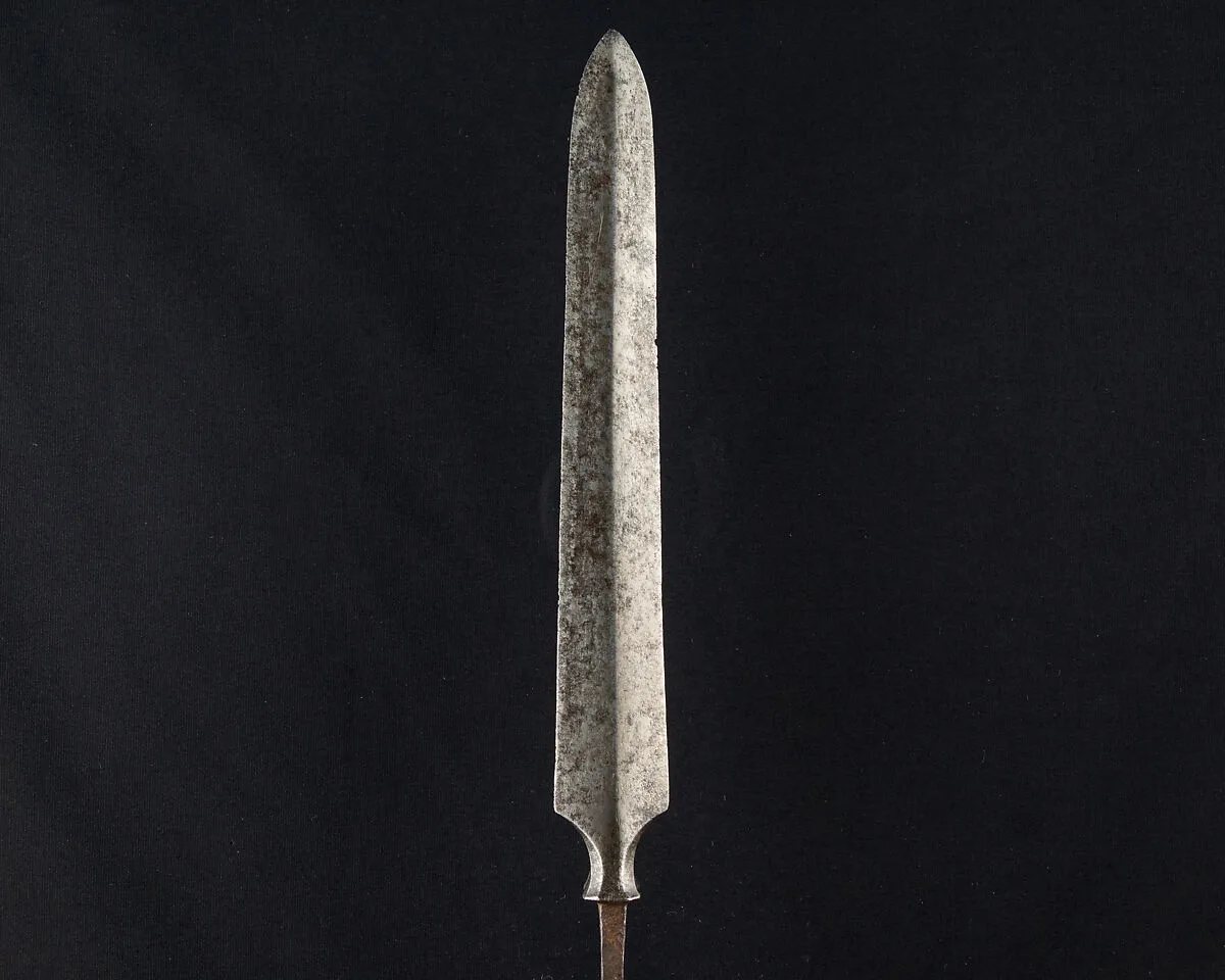 Arrowhead (<i>Yanone</i>) — Unknown