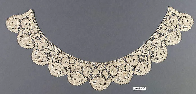 Collar — Unknown