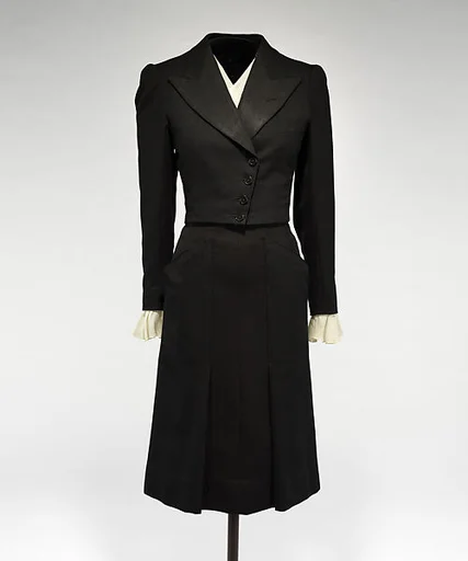Dinner suit