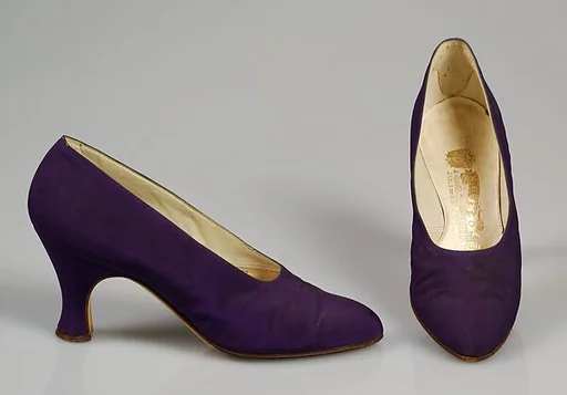 Evening pumps