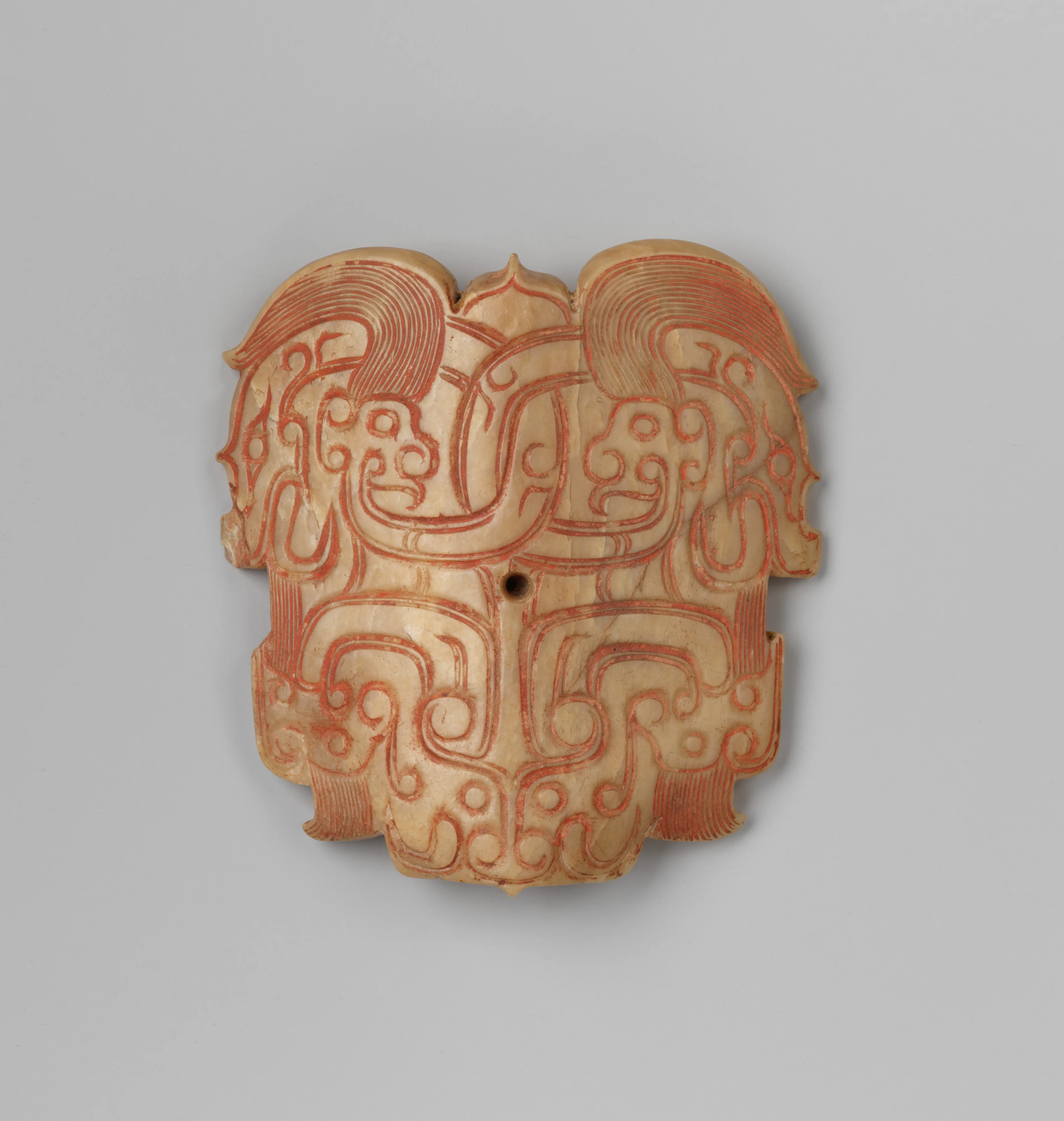 西周 獸面紋玉飾|Plaque with mask designs — Unknown
