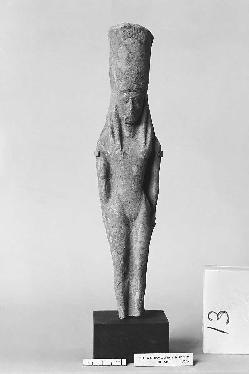 Terracotta statuette of a nude woman — Unknown