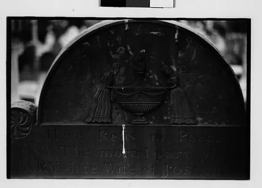 [Four 35mm Film Frames: Gravestone, Beaufort or Charleston, South Carolina?]