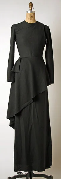 Evening dress — Madame Grès (Germaine Émilie Krebs)