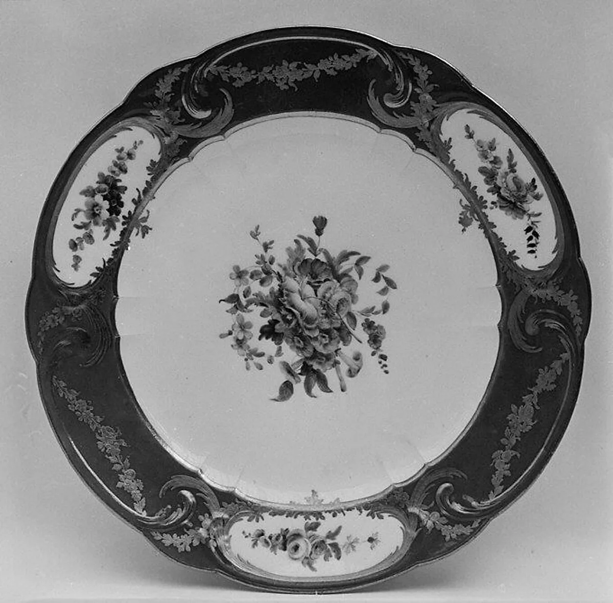 Plate (assiette à palmes) (1 of 102) (part of a service) — Sèvres Manufactory|Michel-Barnabé Chauvaux|Edme François Bouillat père|Geneviève-Louise Bouillat