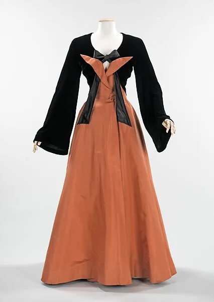 Evening dress — Charles James