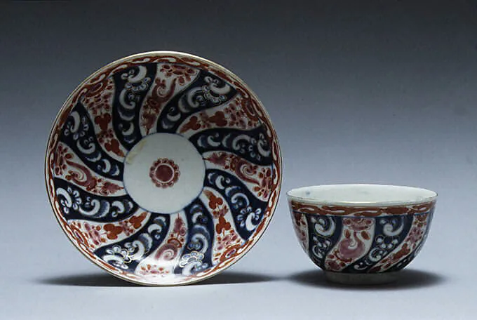 Teabowl and saucer — Worcester factory
