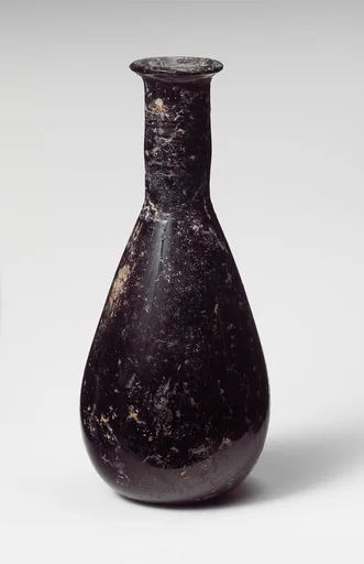 Glass perfume bottle