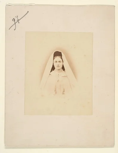 Nonne blanche (tete)