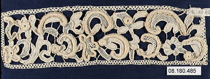 Pair of cuffs — Unknown