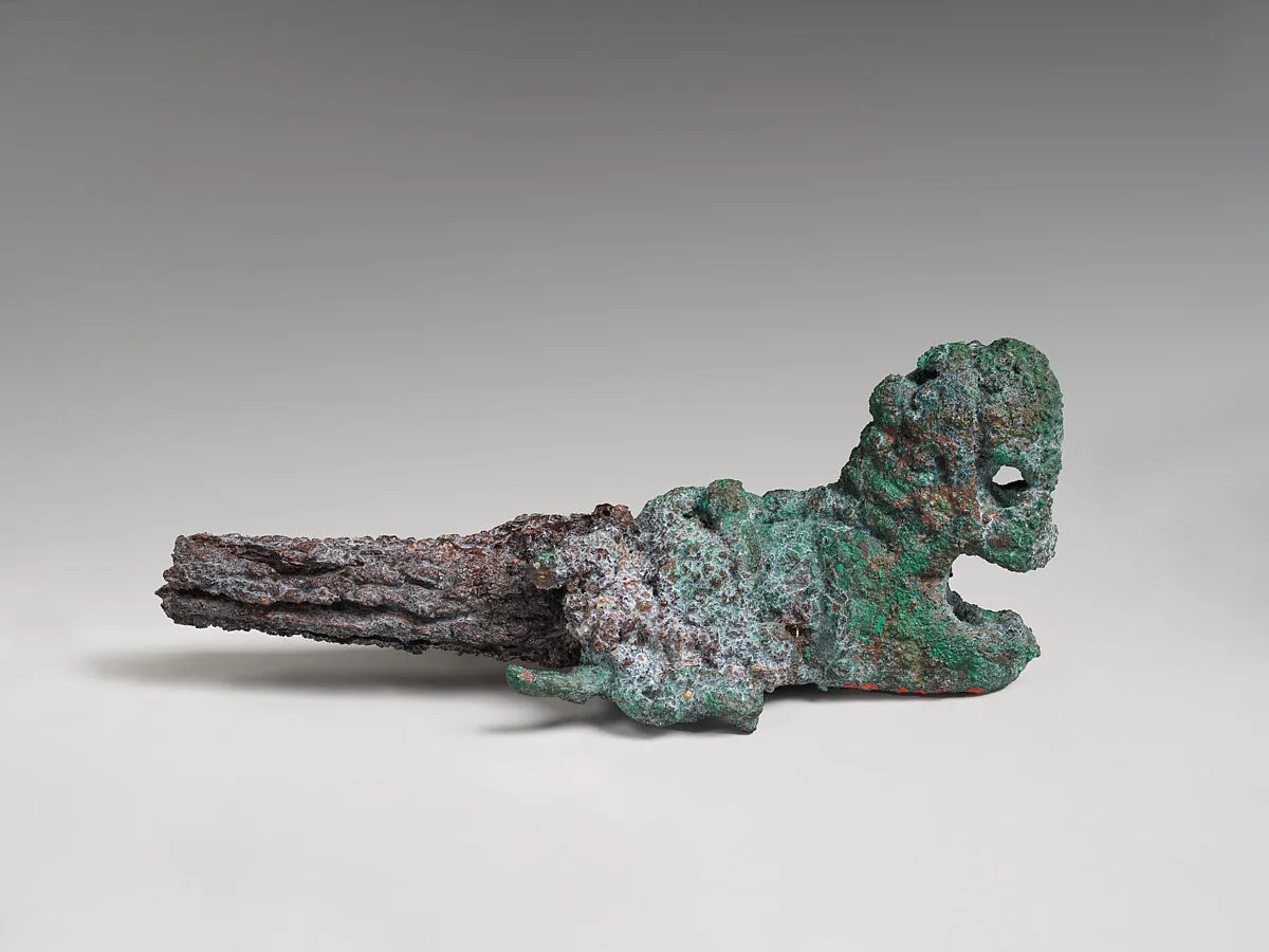 Lion pin — Unknown