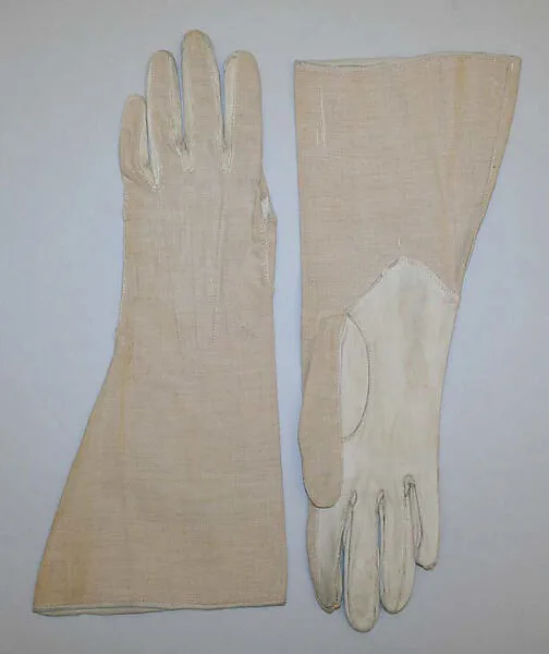 Gloves — Unknown
