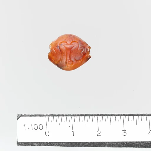 Carnelian amygdaloid seal