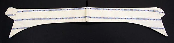 Collar — Unknown