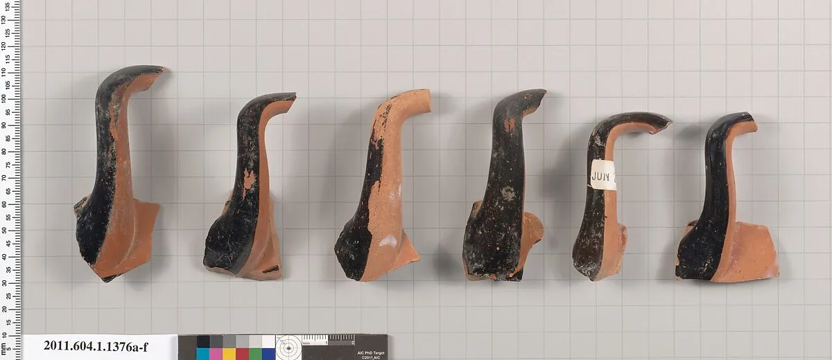 Terracotta fragments of kylikes (drinking cups) — Unknown