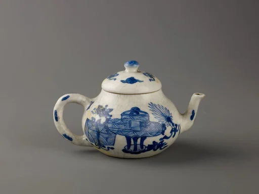 Small covered wine pot or teapot